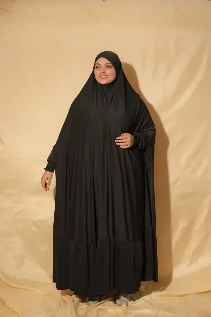 Hayaa Drapes- Black 
