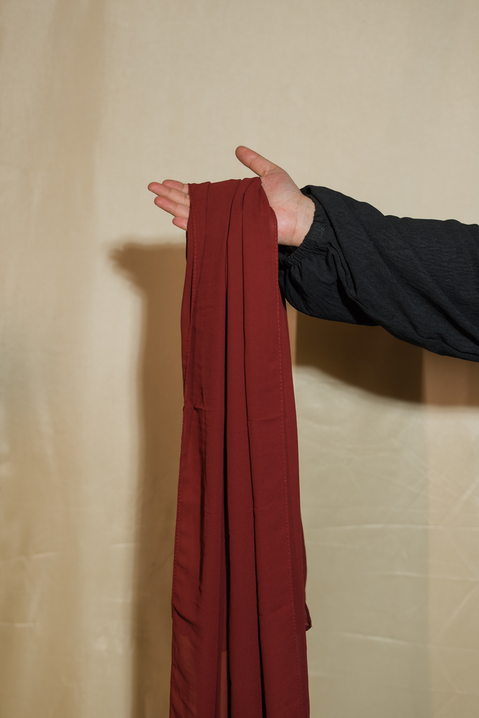 [HDCPCH307] Premium Chiffon Hijab - Rosewood Charm