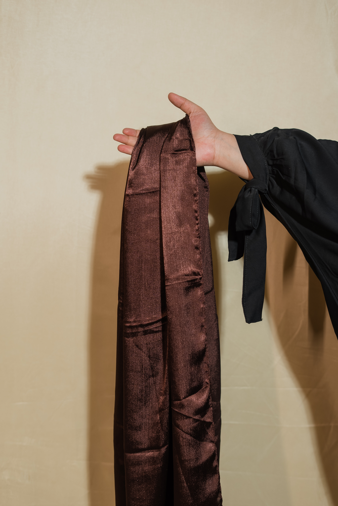 [HDCMSH298] Muna Satin - Espresso Brown