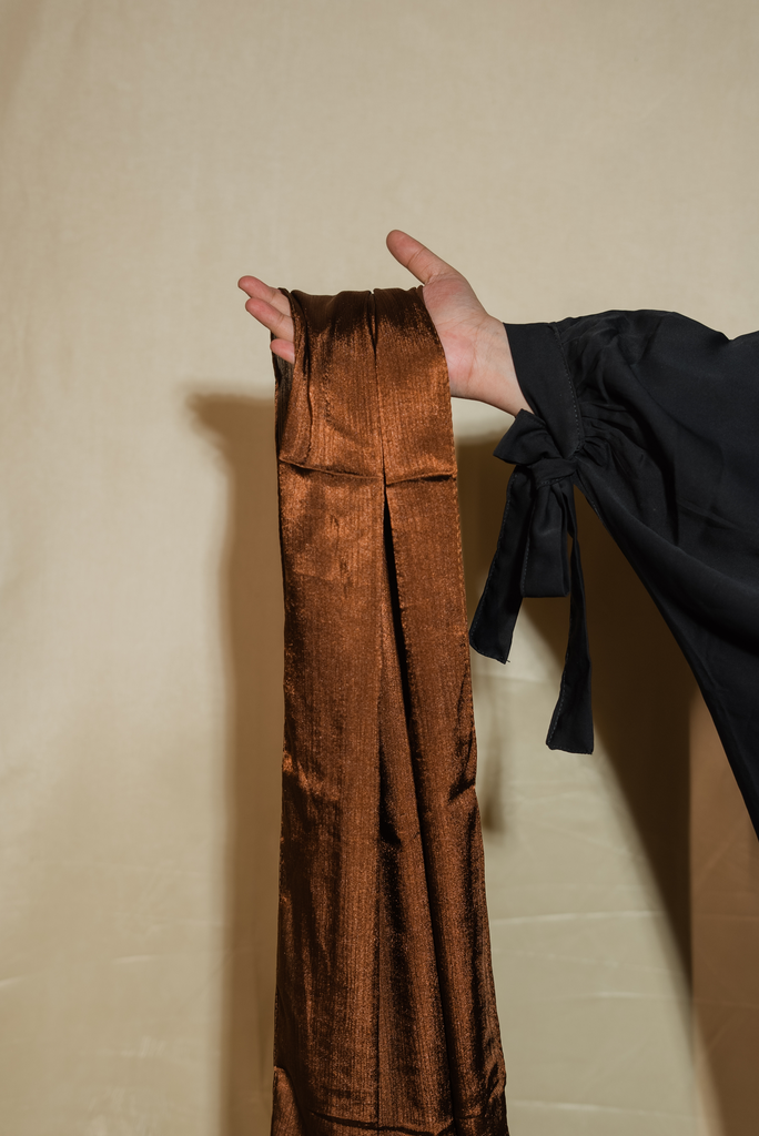 [HDCMSH300] Muna Satin - Champagne Glow