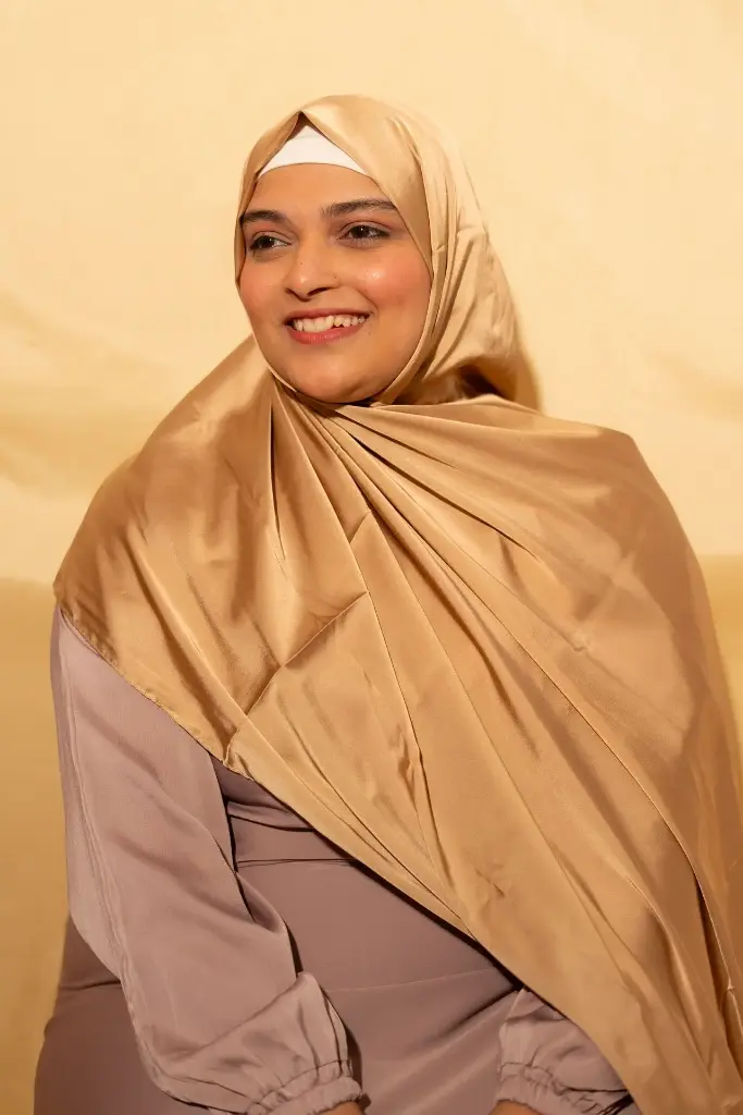 Luxe Matte Satin - Golden Beige