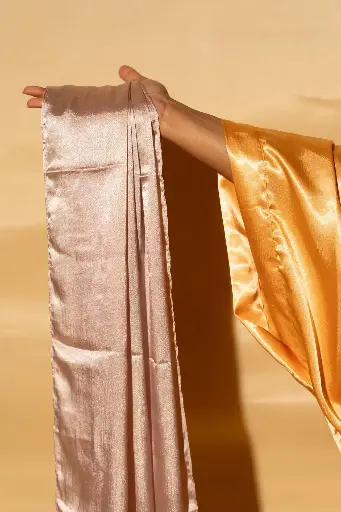 [HDCMSH215] Muna Satin - Rose Quartz